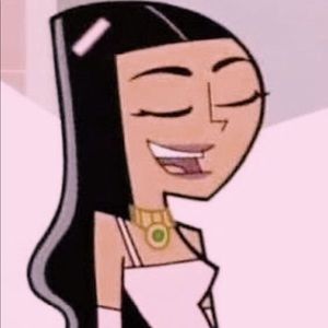 Meet your Posher, Yolanda